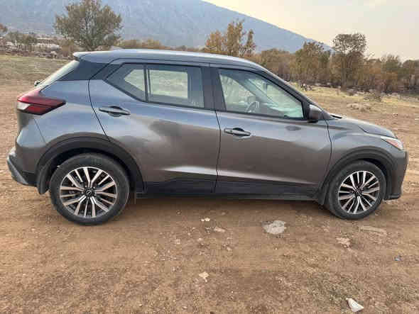 نيسان كيكس
موديل 2023
مواصفات SV
ماشيه 27 الف
سعر 148 وبي مجال
بصمه
رادار خلفي 
رادار امامي 
رادار جانبي 
كاميرا 
ويل  كروم
شاشه كبير
لايت زينو 
تحكم سترن
تحديد السرعة 
وبعد هواي مواصفات 
صور حادث موجوده 
رقمي ***********
عنواني شقلاوه شقلاوة
