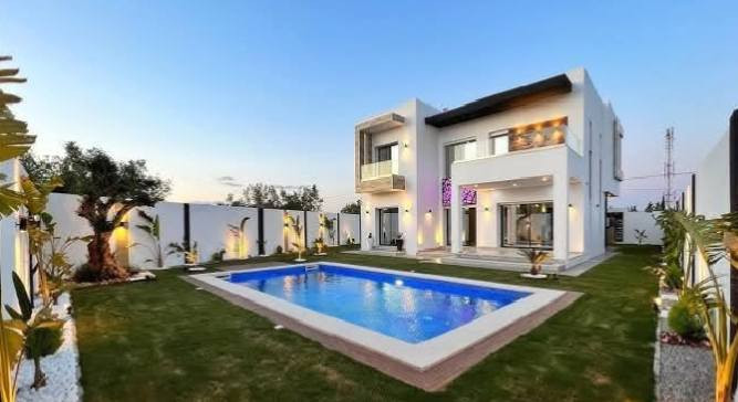 السلام عليكم  كادر متخصص لتجهيز المزارع والمنتجعات والمسابح  تجهيز الحدائق والبساتين تشجير الحدائق تشجير البساتين لدينا جميع انواع النخيل برحي مكتوم جبجاب بريم بلكه بربن جميع انواه النخيل و ترتيب الاراضي المتروكه وتسميدها بالسماد الحيواني ارقامنه اسيا واثير كربلاء وباقي المحافظات الي عنده عدد كبير من نخيل نتفق ونجي *********** /***********
