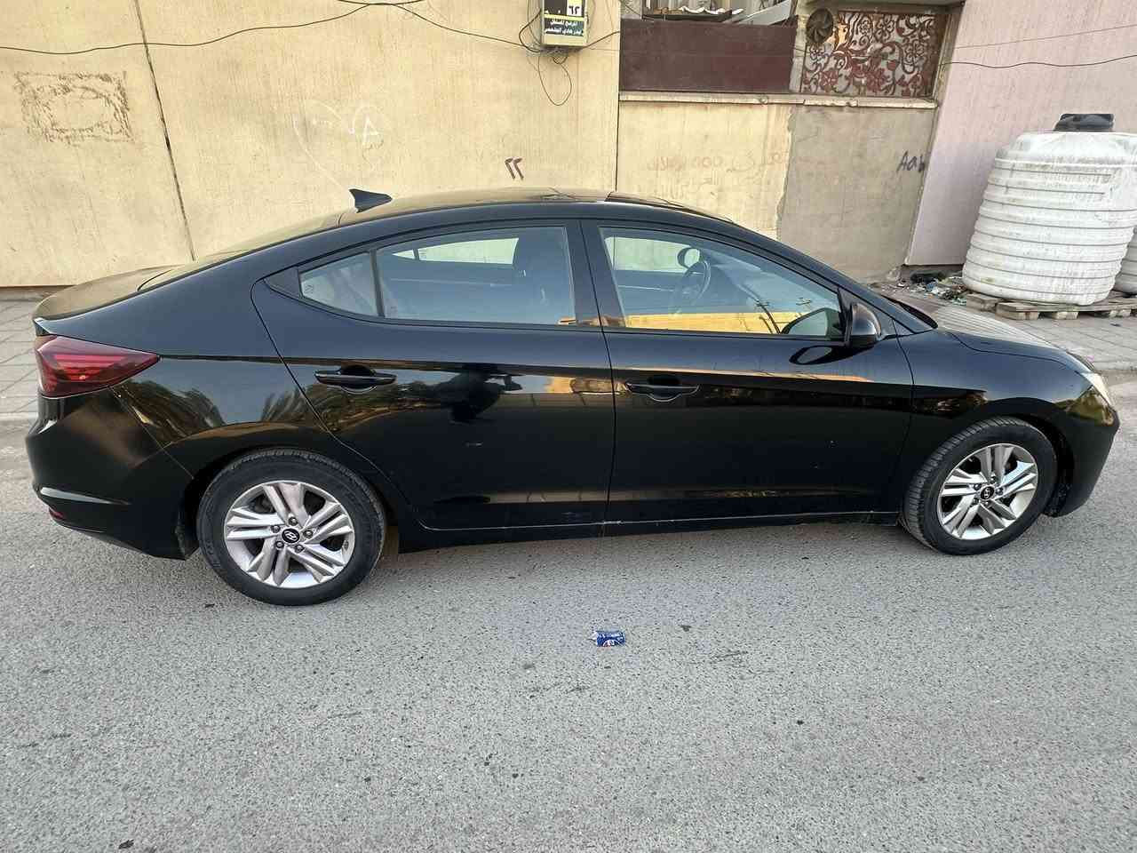 السلام عليكم من رخصة الادمن النترا 2020 وارد امريكي فول مواصفات
كامرا خلفية
حساسات 
بريك تلقائي
ويل كب
تدفئة مقاعد
تثبيت مسار
لايتات زنون
 السعر المطلوب 130 وبيه مجال 
***********
