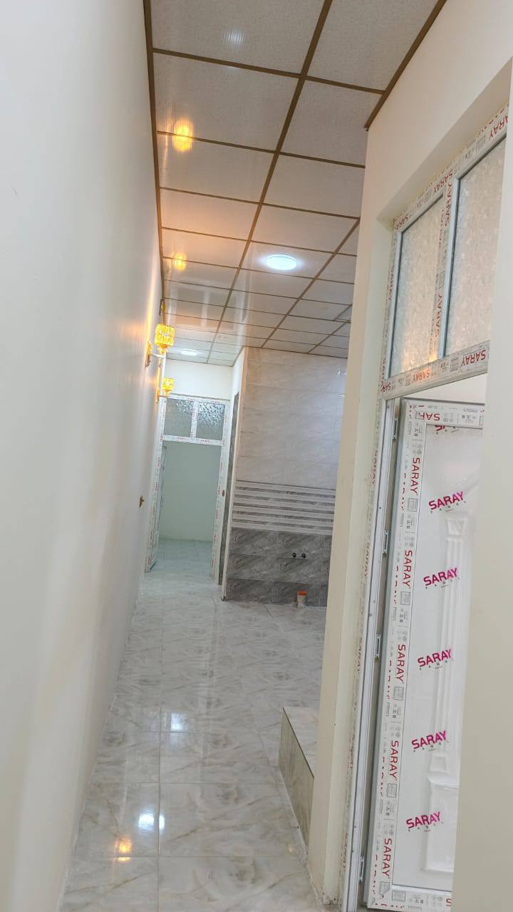 دار للبيع المساحه 100 متر طابو زراعي سند 25 العنوان تحرير الحولى قطع محمد ليله بيت جديد غير مسكون بي  جزء الثاني خدمات كامله ماء كهرباء مجاري تبليط السعر 55 بي مجال بصيط شراي يتصل ***********
