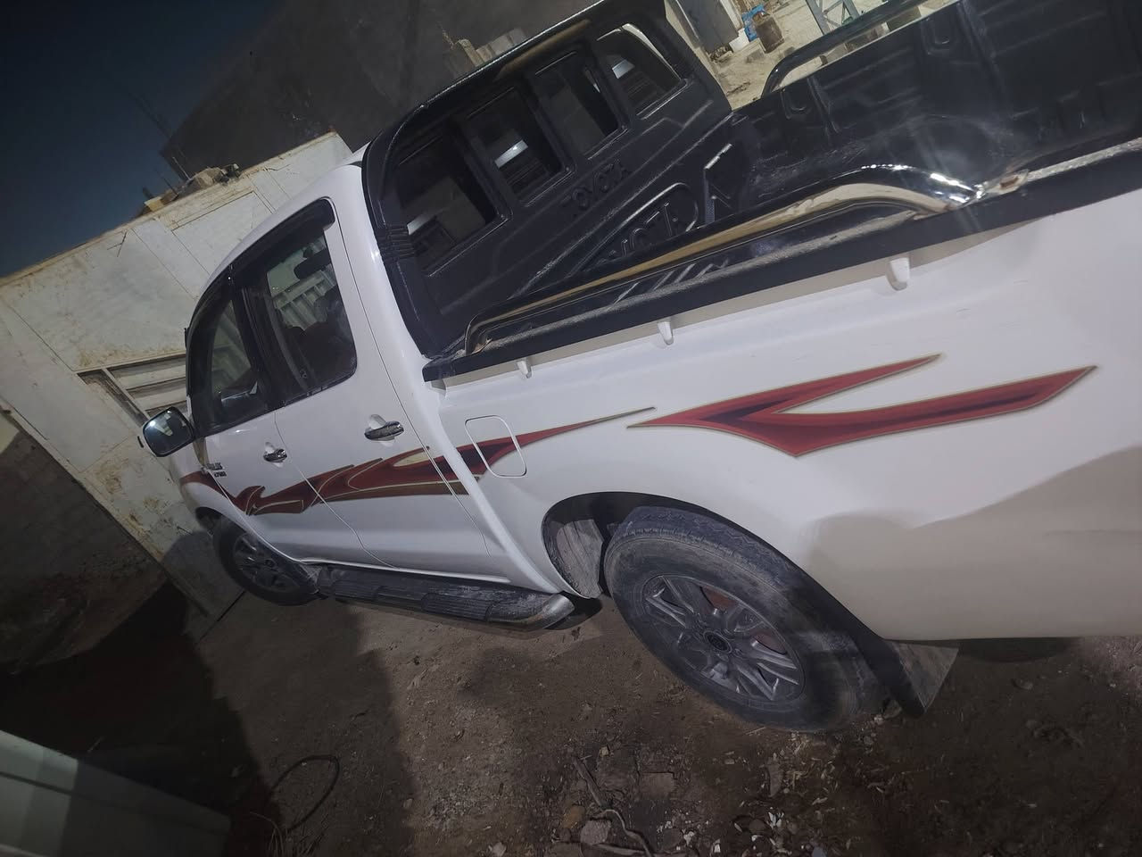 بيكم ٢٠١١ عراقي مبدل بيه كازكيت فقط المحرك ما مفتوح فول نضافه كشر خير من الله لتواصل على الرقم ***********
