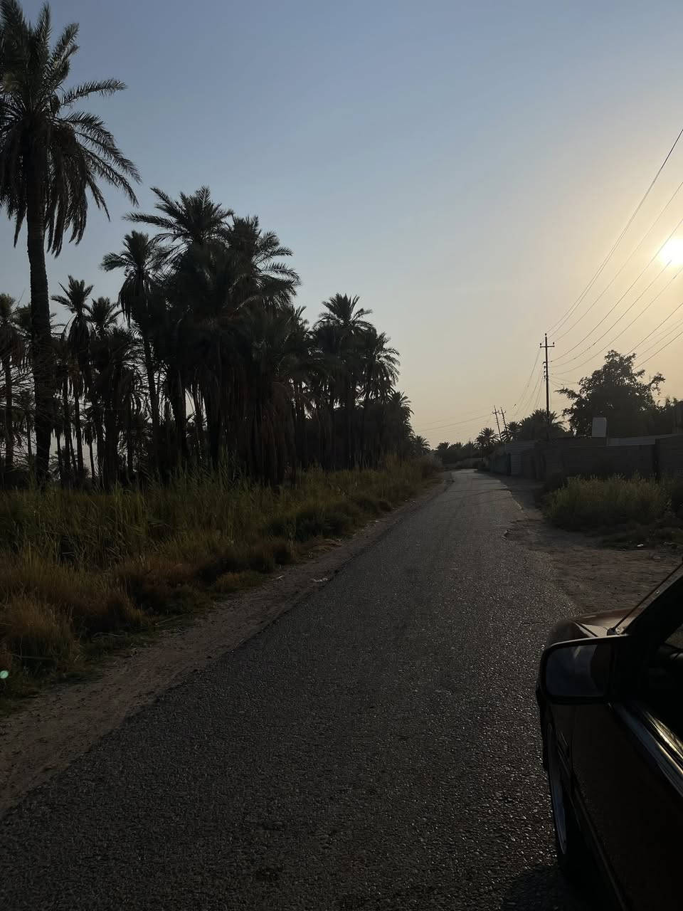 بسب الوعود الكاذبه
دونم وربع للبيع طابو المحموديه بيه بيت ٣٠٠ متر حقيقي ٣ غرف نوم واستقبال ومطبخ وحولي 
غرف النوم كامله بياض وكاشي  للمعومات مسيحه
للستفسار ***********
اليوسفيه
