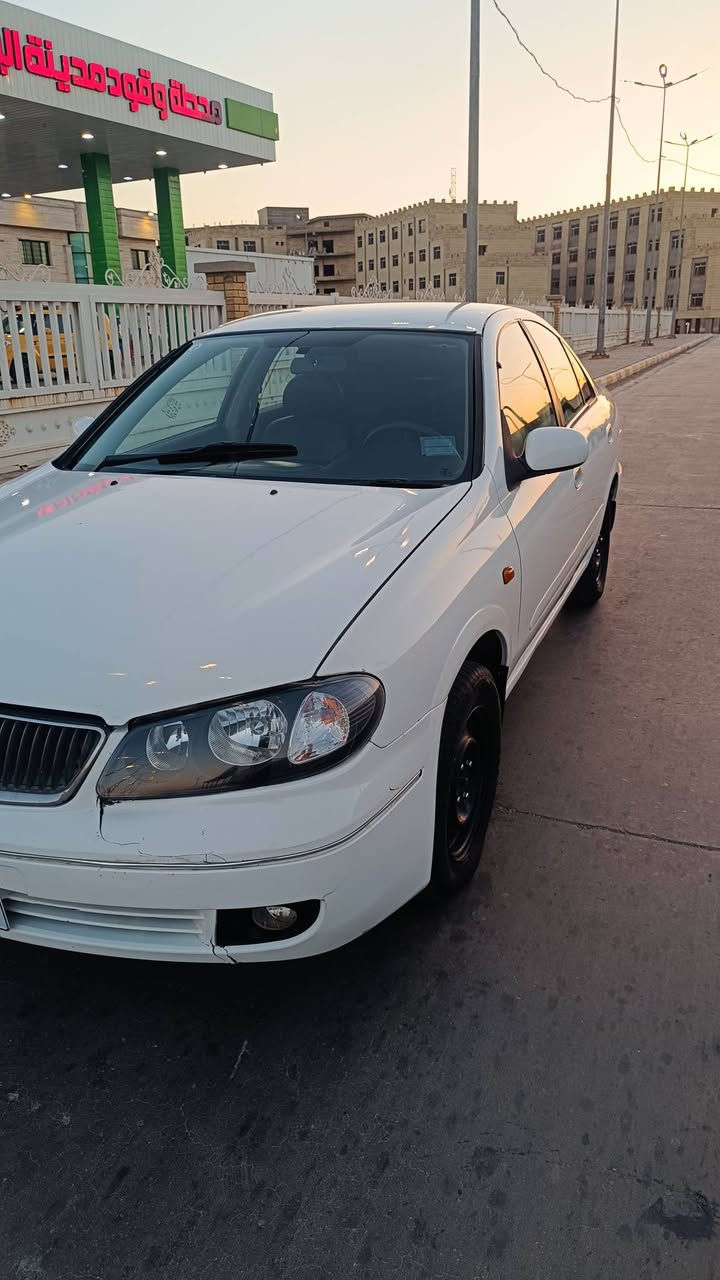 السلام عليكم
سياره للبيع نيسان سني ياباني 
موديل 2000
سياره ضررها جاملغ المامي 
سياره جاهزه مكينه وكير حداديه   
تخم تاير تبريد شغال 
رقم سياره نجف 
مكان سياره كوت بسامينه 
سعره 58 بيه مجال 
رقم اتصال 
***********
***********

