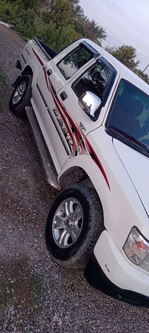 سوبر دير ٢٠١٢ ماشية ٩٥ الف رقم صلاح الدين الماني تحويل ثاني يوم العنوان سامراء السيارة شرط التحويل وظمان كير ومحرك واكسل وشاصي والخياس تدفئة وتبريد والكهربائية. شرط ابلادية بيها صبغ جاملغ ايمن امامي والبنيد  السعر ع الخاص  او اتصال  *********** متوفر واتساب
