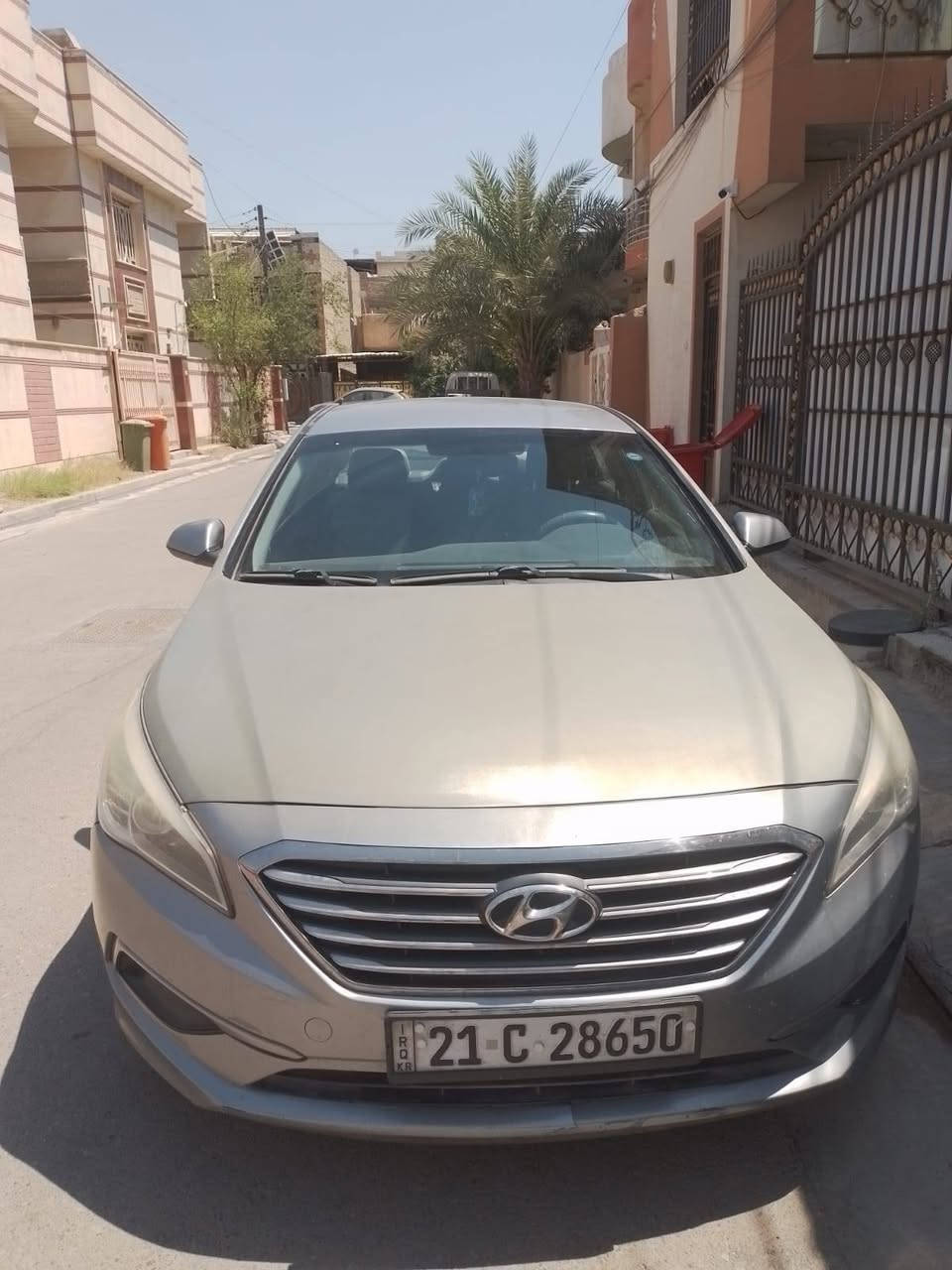 سياره سوناتا للبيع موديل 2016 بيه قطعتين محرك 2400 مكان بغداد الدوره الاستفسار ***********
