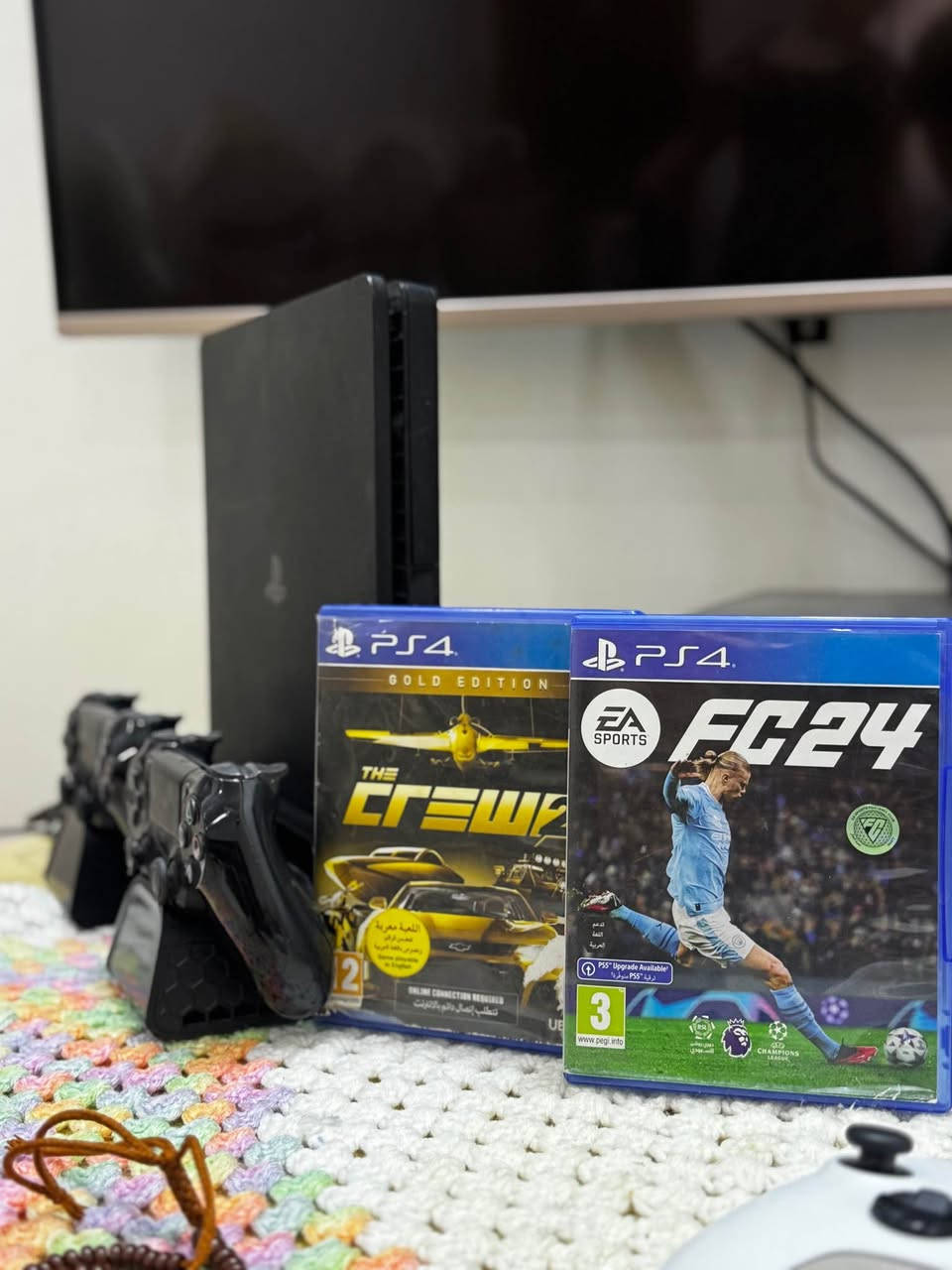 السلام عليكم شباب 🎮
سعر مناسب ✅
عشاق الألعاب والجيمينگ، اليوم عدنا بلاي فور سِلِم (PS4 Slim) بحالة ممتازة جدًا.

✅ الجهاز نظيف وشغال 100%
✅ اللون: أسود
✅ ويا الجهاز ملحقاته كاملة:
• جويستيك عدد 2 أصليات 🎮🎮
• أقراص عدد 2 💿💿
• مبرد للجهاز ❄️
✅ الجويستيكات بدون ضرر أو مشاكل
✅ الجهاز بدون أعطال أو ملاحظات

اللي يعرف قيمة البلاي فور سِلِم يعرف شكد مرتب ومناسب للجيمينگ 🔥
للمهتمين أو للاستفسار، راسلني خاص.
الرقم . *********** بغداد, العراق
