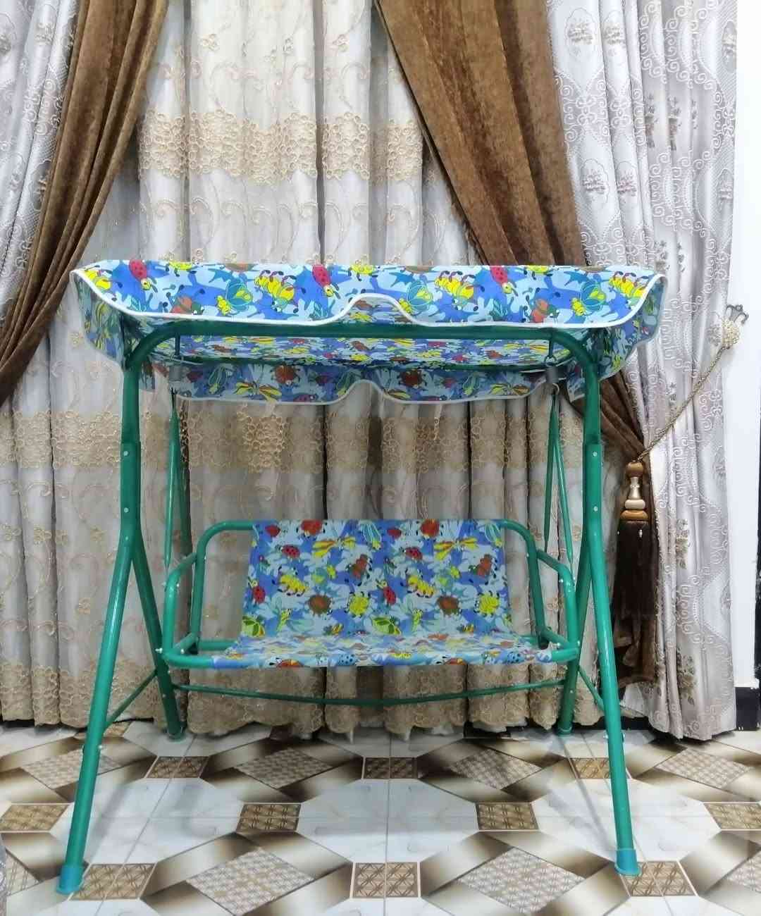 مرجوحة اطفال نظيفة للبيع قفلها ٢٠المكان الرحمة الاستفسار اتصل ***********

