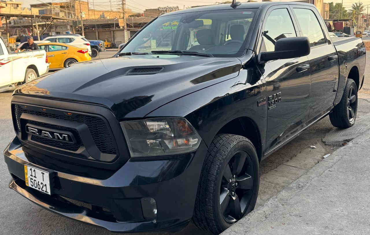 السلام عليكم .. للبيع موديل 22 
صور الضرر و السونار بالمنشور 
محرك 5700 
باب طويل بدي قصير المرغوب 
رقم الجديد باسمي  و هزه جديده 
مكاني بغداد . السعر 255  و بي مجال 
***********
