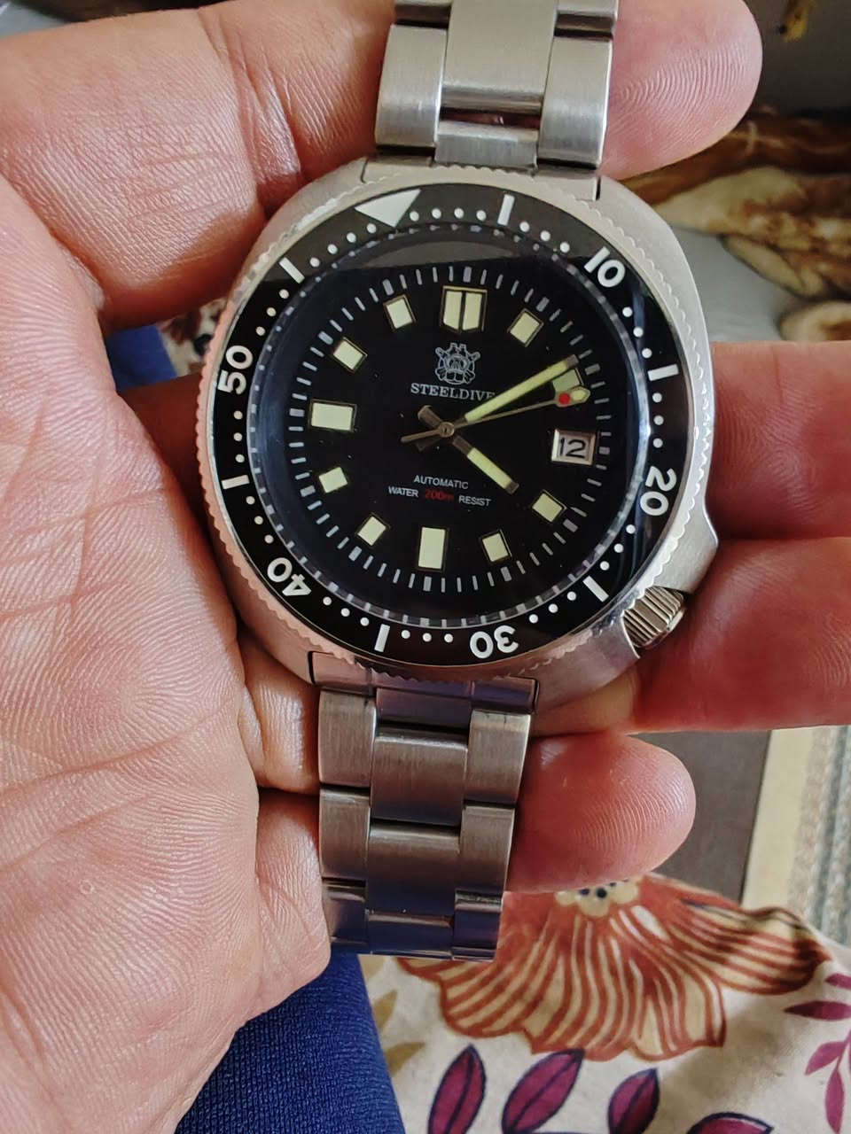 ستيل دايف اصلي مكينه ياباني
للبيع غير مستخدمه مع كافه الملحقات
السعر ١٧٠


**إذا كنت صاحب هذا الإعلان وتريد حذفه لأي سبب، رجاءا أرسل رسالة إلى الدعم الفني**