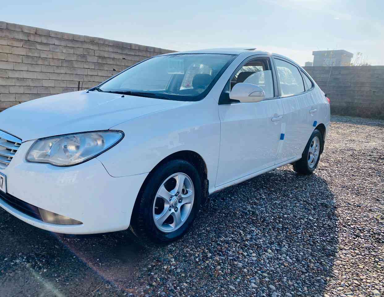 السلام عليكم للبيع النترا موديل ٢٠١١رقم سليمانيه دولي سنويه جديد ٢٠٣٠هزه جديده السياره كلين بدون صبغ بدون تبديل فقط مكانين باردصغار محرك كير شرط صدر توايرجديد فول مواصفات سلايت يده ابيض ماشيه ١٦٠الف محرك ممفتوح السعر ١٢٠ورقه وبيه مجال شي قليل للستفار الاتصال على الرقم *********** مكان سياره كركوك الحويجه
