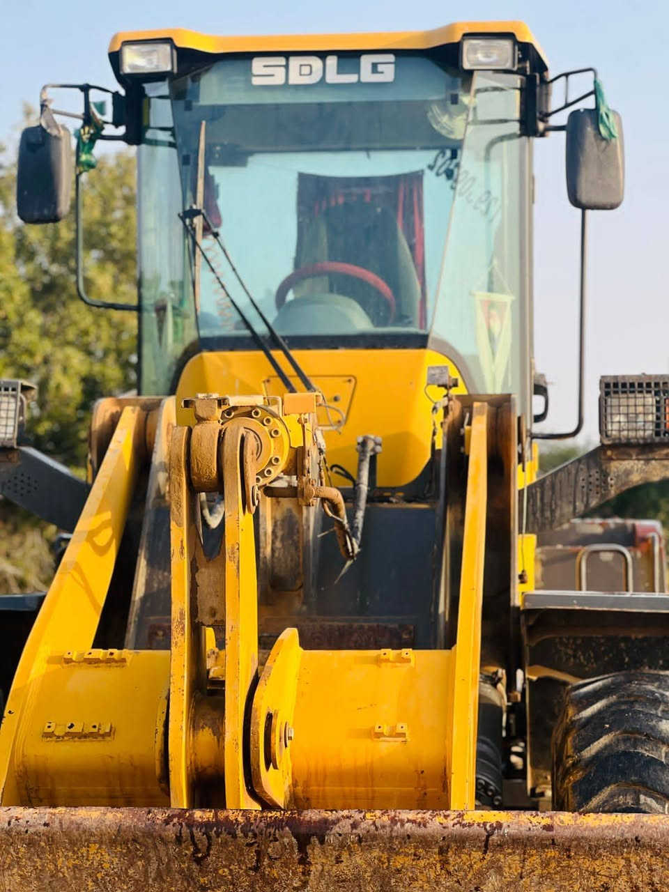 سلام عليكم للبيع شفل صيني الجي 2019 مكينه مكفولة عام *********** @إشارة
