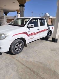 هايلوكس2011 سعودي ام الدعاء كير عادي ومحرك ما مفتوح على وضع الشركة مكف...