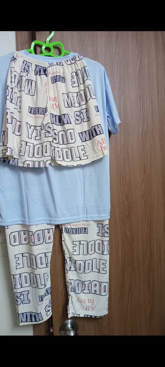 سيت بجامه ٣ قطع بسعر ٤ آلاف فقط


**إذا كنت صاحب هذا الإعلان وتريد حذفه لأي سبب، رجاءا أرسل رسالة إلى الدعم الفني**