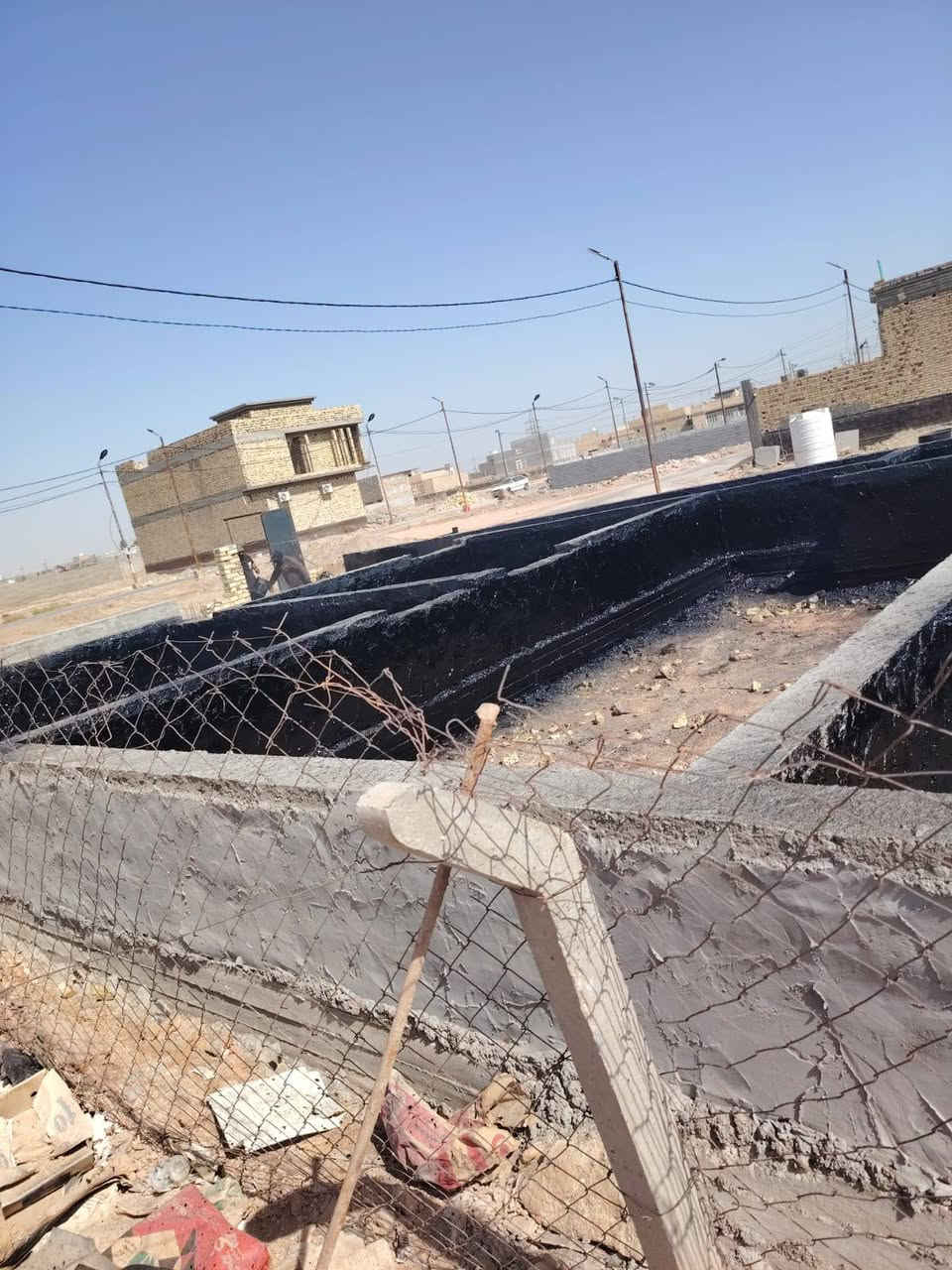 للبيع 👇
باتلو طابو زراعي 25 
مجاور الركن 
مشمول بالتطويب 
المساحه 2️⃣0️⃣0️⃣Ⓜ️
أسس كونكريت مسلح 
الباتلو ملبوخ ومزفت
مجمع السعدون السكني
مجاور حي الطيارين
🌹🌹🌹🌹🌹
تفاصيل الخارطة  
2️⃣ نوم
صاله 
إستقبال 
مطبخ 
مناور
صحيات
كراج
متوفر كافة الخدمات 
ماء
كهرباء 
تبليط 
▶️◀️▶️◀️▶️◀️
للاستفسار ماسنجر
📞 واتساب
***********
