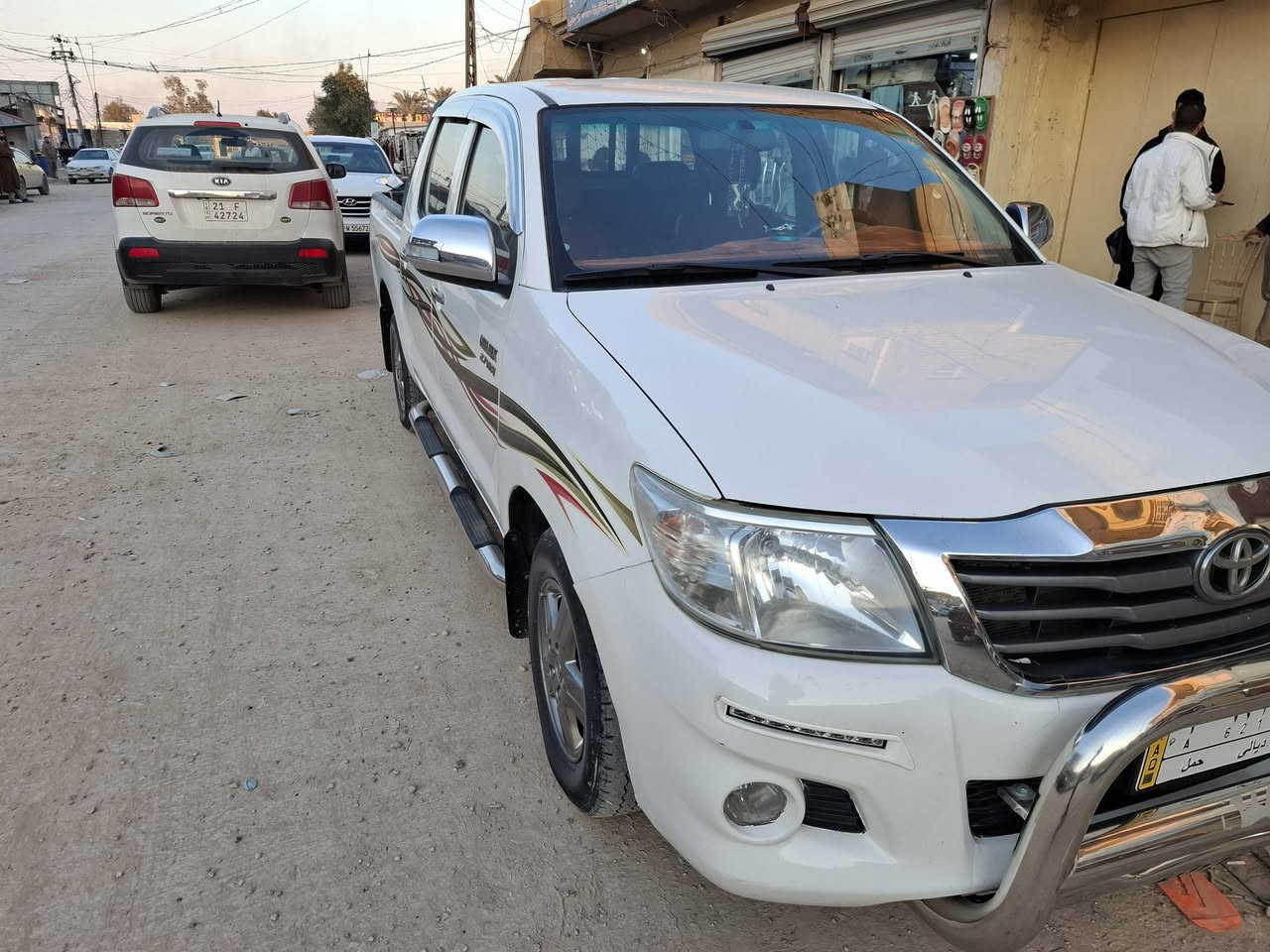 للبيع 2015 شاصي 19
ماشية ١٩٧
كير اوتوماتيك
السعر ١٩٥ وبيها مجال
مبدل بيها جاملغ وبنيد بلادي
بدون دواخل
رقم ديالى بأسمي
***********
