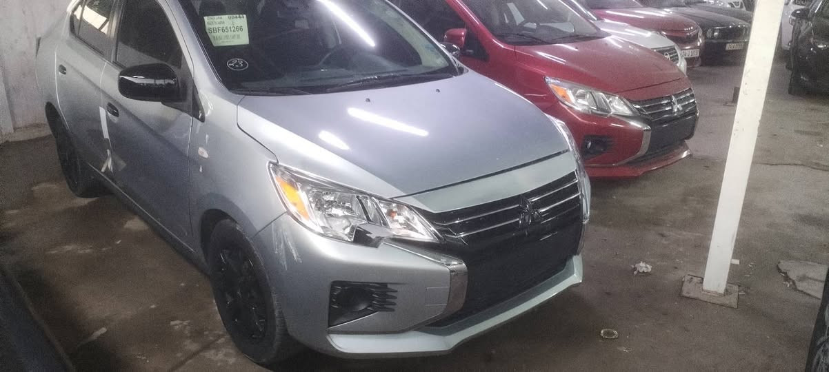 سيارتين ميراج اثنينهم نفس موديل ٢٢ نفس مواصفات اثنينهم بيهم قطع وحده صبخ سيارت حيل حلوين جيد كير محرك بشرط تحويل وكاله بشرط تبريد ثلج  كل وحدة مقدمه ٤٥ كل شهر ٣ سعر حسب انتفاق اي استفسار انتصل ع رقم *********** خاص مغلق خابرني انطيك كل تفاصيل اقصاد بس اهل موصل كيارة
