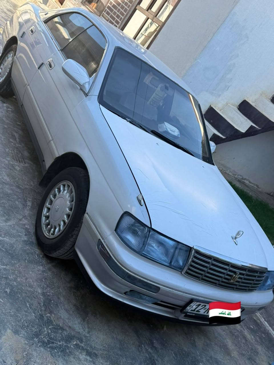 السلام عليكم
بطة منفصل موديل 93 

السيارة كفالة عامة كص ونقل جثة وعيب شرعي. 

سنوية وهزة ورقم كلة جديد
وبأسمي 

صدر خلفي امامي جديد
باتري جديد
تخم تاير جديد
داخل السيارة جديد ومقاعد كهرباء وشغالات ثنينهن

تبريد تدفئة شغال وجيد
سيارة جديدة وبلادية 
صبغ حزام للجمالية بدون اي ضربة او دكة جاكوج.

ملاحضة: البنيد بي شويا جراح والجاملغ الخلفي كذلك بي شوية. 

السعر 68 وبيها مجال قليل جدآ.
المكان كركوك. 

***********
***********
