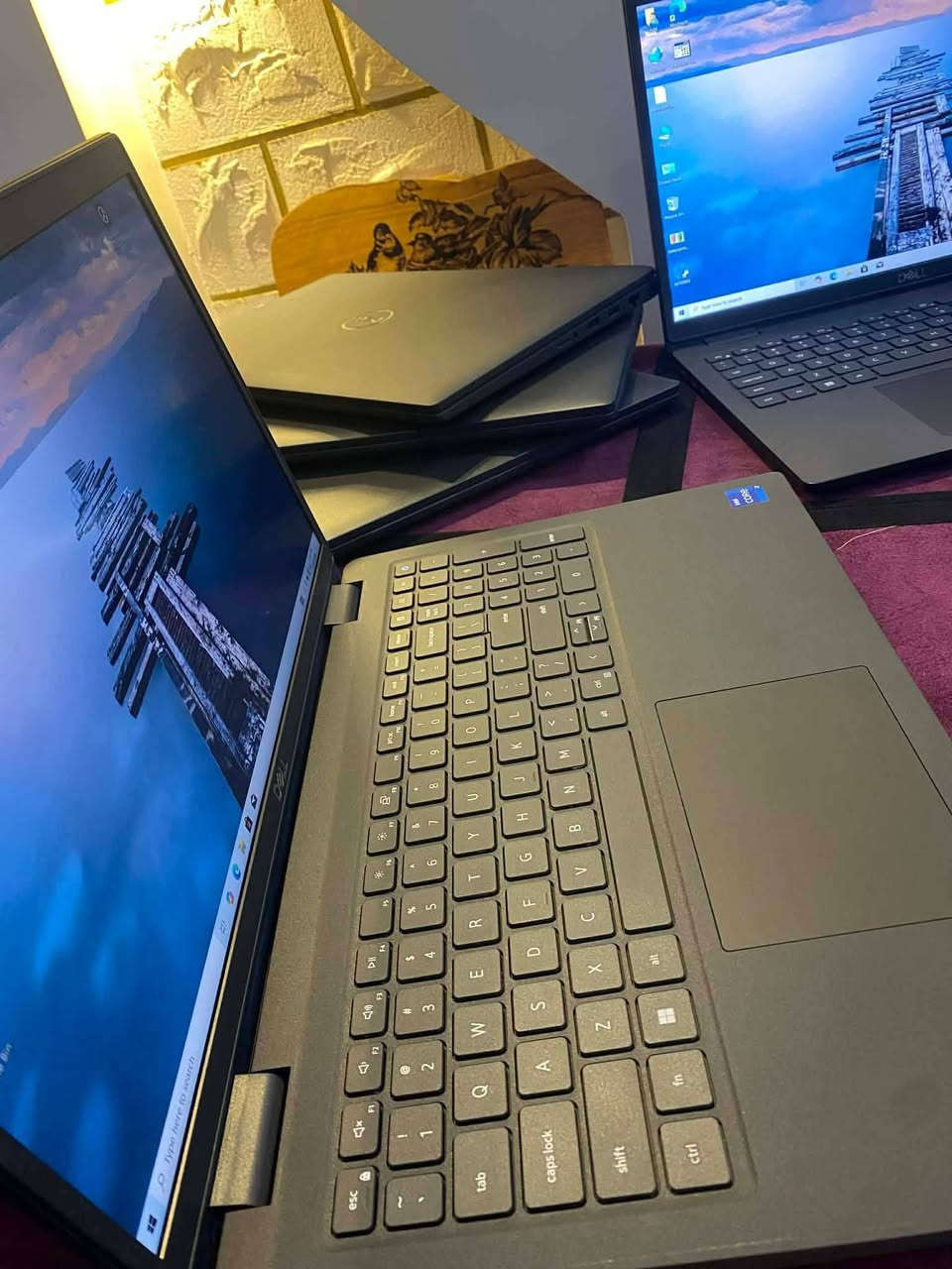 🔹 لابتوب الجيل الحادي عشر بسعر صدمة! Dell Latitude 3520 💻🔥
إلى الطلاب، الأساتذة، الموظفين، وأصحاب المشاريع الذكية.. إذا كنت تبحث عن جهاز حديث، سريع، واعتمادي يمشيك بالدراسة والعمل اليومي وبسعر خيالي.. عائلة Latitude الشهيرة بالتحمل تقدم لك الحل المثالي!
⚙️ المواصفات الفنية الذكية:
⚡️ معالج حديث وعملي: Intel Core i5-1135G7 (الجيل الحادي عشر) – أداء سريع ومستقر مع كفاءة عالية في استهلاك البطارية.
🚀 سرعة واستجابة: رام 8GB DDR4 (وقابل للترقية للمستقبل) مع هارد 256GB SSD لإقلاع النظام وفتح البرامج بلمح البصر.
🎮 جرافيكس متميز: كرت شاشة Intel Iris Xe Graphics (يقدم أداءً ممتازاً للتصفح، برامج الأوفيس، والالعاب الخفيفة).
🖥️ شاشة مريحة للعين: بمقاس 15.6 بوصة بدقة FHD – وضوح ممتاز لمتابعة المحاضرات والعمل لساعات طويلة.
⌨️ ميزة خاصة: الكيبورد يمكن تعريبه ليزرياً بشكل احترافي (عربي/إنكليزي) حسب طلبك مجاناً! 🙏
🔥 صفقة اليوم – السعر الأقوى في السوق بلا منازع 🔥
💰 السعر: 335,000 دينار عراقي قفل! 💥
🎁 الباقة الشاملة مجاناً: شاحن أصلي + حقيبة + ماوس + ملحقات كاملة.
🚚 التوصيل: مجاني بالكامل لجميع المحافظات!
⚠️ القطع محدودة والسعر لا يتكرر! احجزه الآن قبل النفاذ:
راسلنا مباشرة عبر رسائل الصفحة ✉️


**إذا كنت صاحب هذا الإعلان وتريد حذفه لأي سبب، رجاءا أرسل رسالة إلى الدعم الفني**