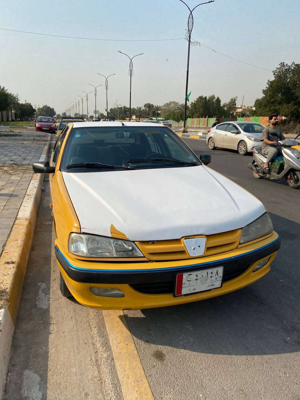 بيجو بارص موديل ٢٠١٥
مكفولة مكينة كير 
دواخل نضيفة 
 السيارة مامشتغل بيها تكسي ابد شاهد الله وع ايدي 
سعرها ٤٨ ورقة وبيها مجال بسيط الشراي وعيوني آلة 
مكاني بغداد
رقمي ***********
