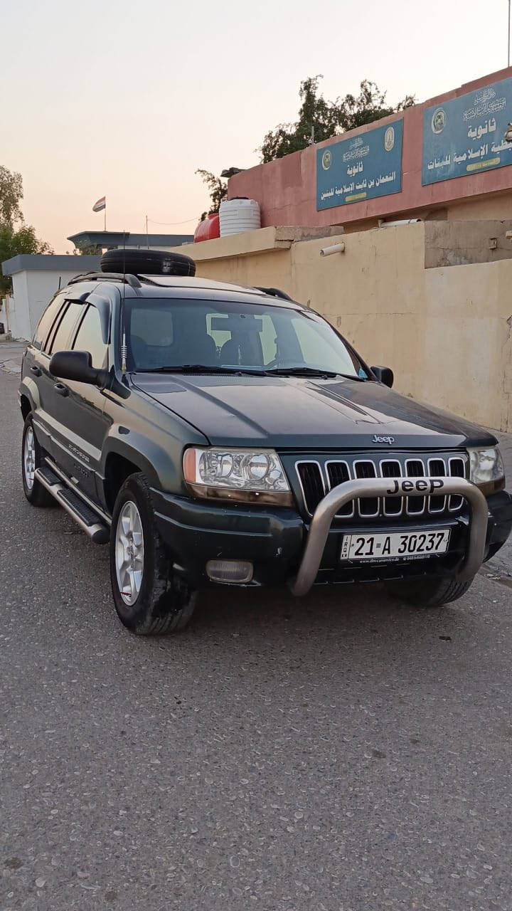 جيب شيروكي للبيع
سياره بسمي رقم سليمانيه بطاقه بانزين بي
سياره كله ع بلاد بدون حادث تبريت تدفيه شغال تحديد سرعه بي
دبل كير شغال سعره 78 بي مجال قليل 
رقم هاتف *********** مكانه سياره كركوك
