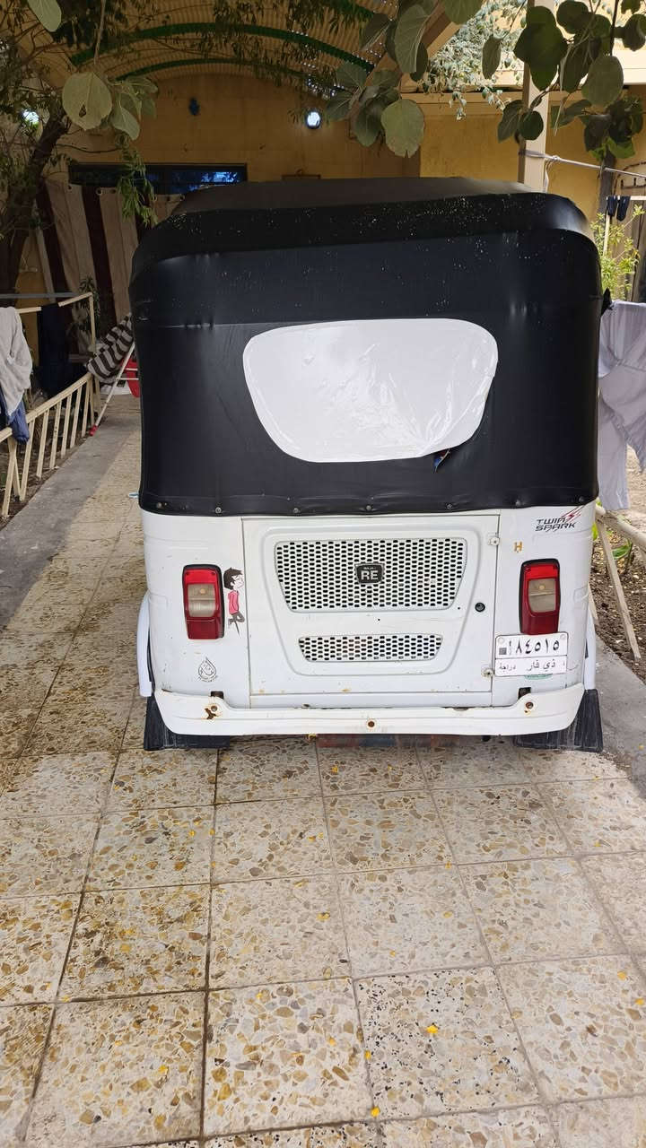 سلام عليكم
 تكتك باجاج للبيع 21 مكينه مفتوحه مره وحده مكفوله من تنقيص و التبخير تكتك خير من الله مكفوله من الضربه والصبغ و المعجون بس اخياس جوه الباب اشويه .للستفسار .
***********
