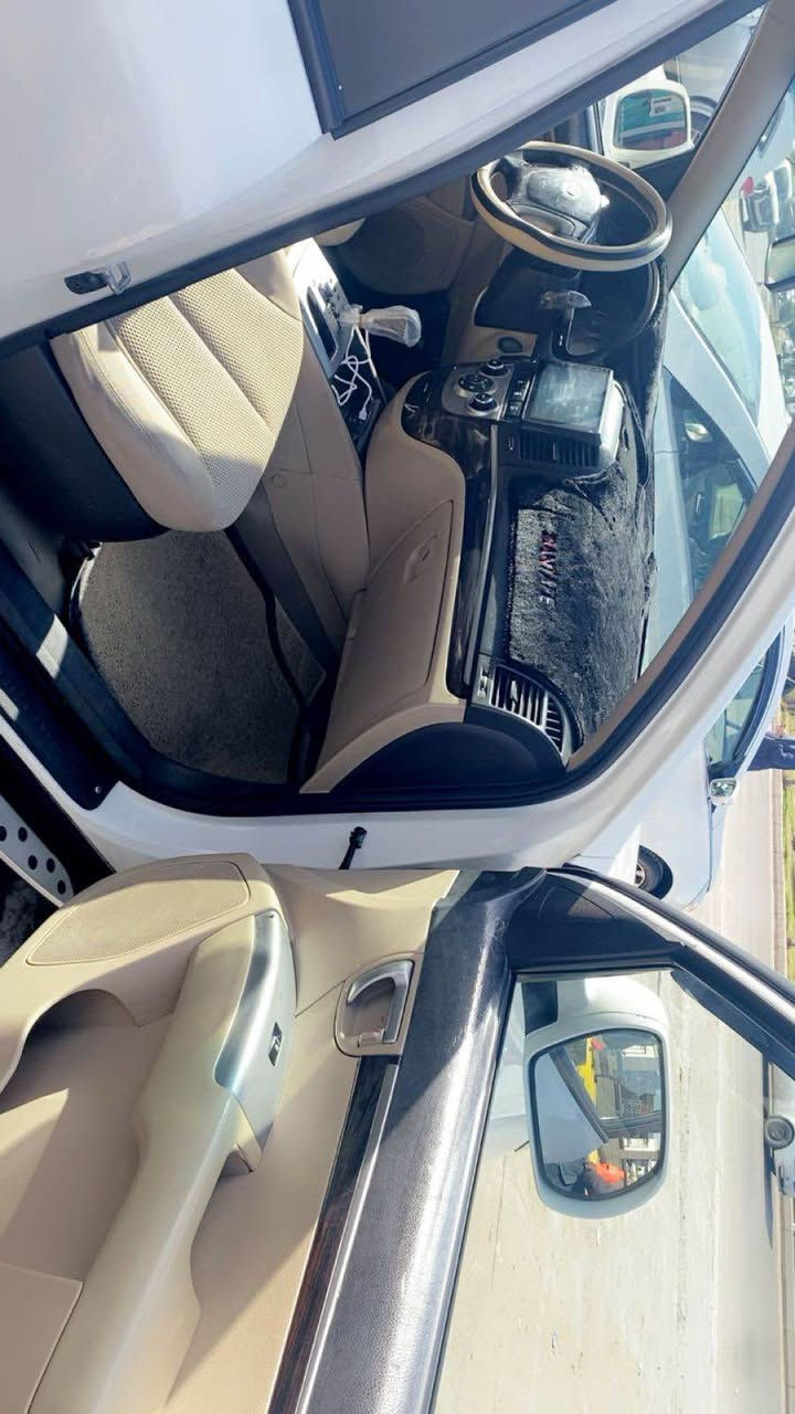 سنتافيا 2012 خليجي الشركة العامة
6 سلندر 
7 راكب
3 قطع تبريد 
رقم بغداد باسمي السياره جاهزة ميه بالميه فلس متصرف عليهة بيهة صبغ قطعتين اثر خدوش بدون ضربه السونار مرفق بالصور السعر 145 .. مكاني بغداد الكرخ ممتواجد عله الفيس للاستفسار 

*********** بغداد, العراق
