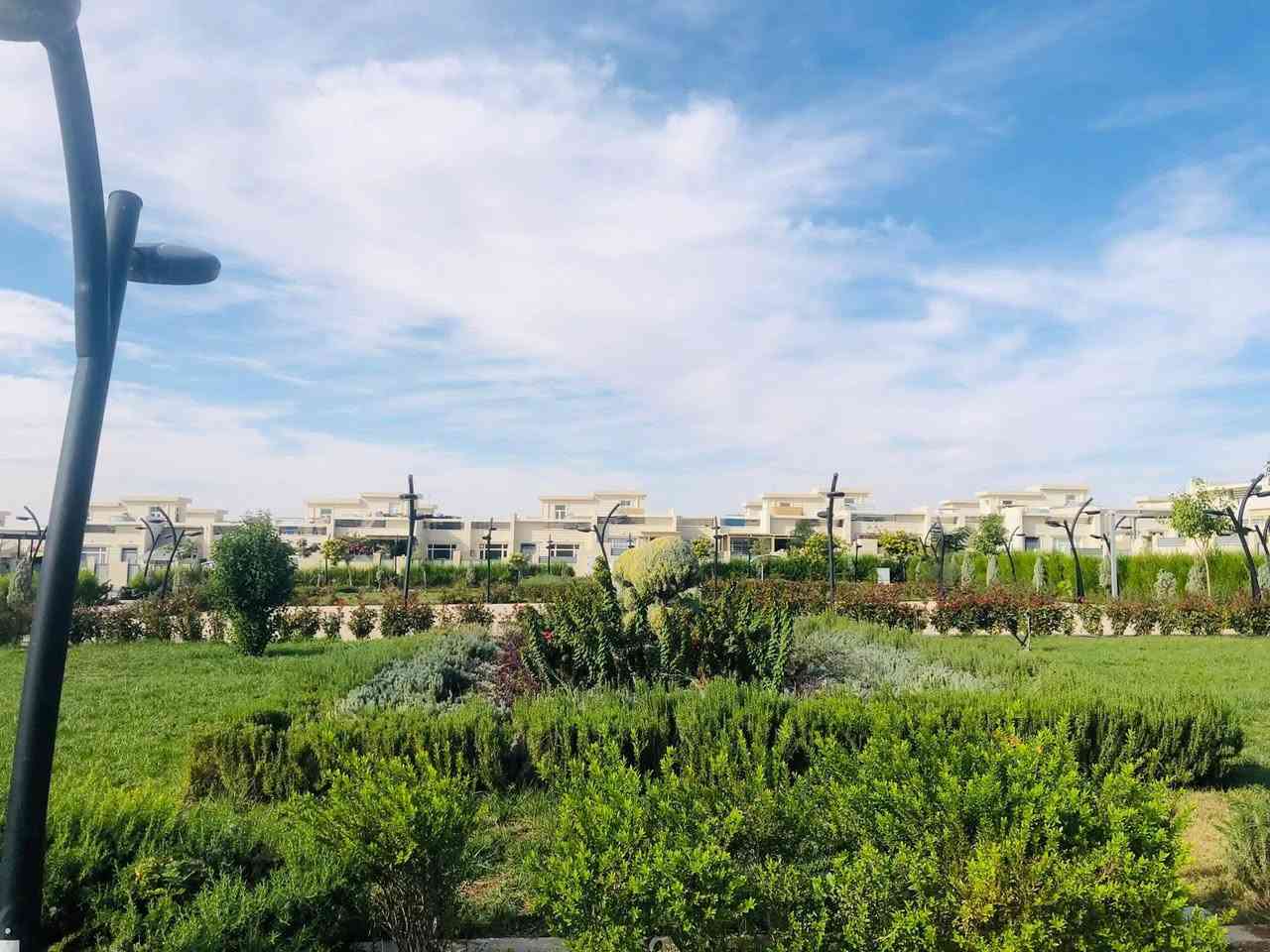 📢خانو بان ستی(بامۆک)بۆفرۆشتن
🔹180مەتر بەردەم پارک خۆربەیانی نەقد شوێنی نایاب
🔹180مەتر بەردەم پارک قست
🔷180مەتر قست ڕوی سلێمانی
🔹200مەتر خۆربەیانی بەردەم پارک
🔹200مەتر خۆربەیانی بەردەم چۆڵ 
🔷خانوی 200مەتر بەردەم چۆڵ قست
🔸خانوی دووقات 200مەتر بەردەم پارک
🔸خاووی دووقات 200مەتر بەردەم پارک خۆربەیانی
🔸خانوی دووقات200مەتر قست ناوکۆڵان
☎️📞***********
