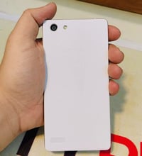 مستعجل عله البيع السعر 40             هذا الهاتف يبدو أنه Oppo A33 مود...