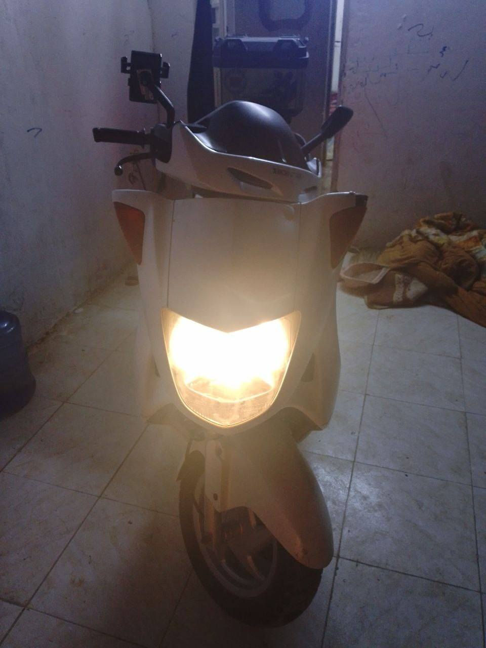 سلام عليكم فور سايد ل بيع تواصل 
***********
