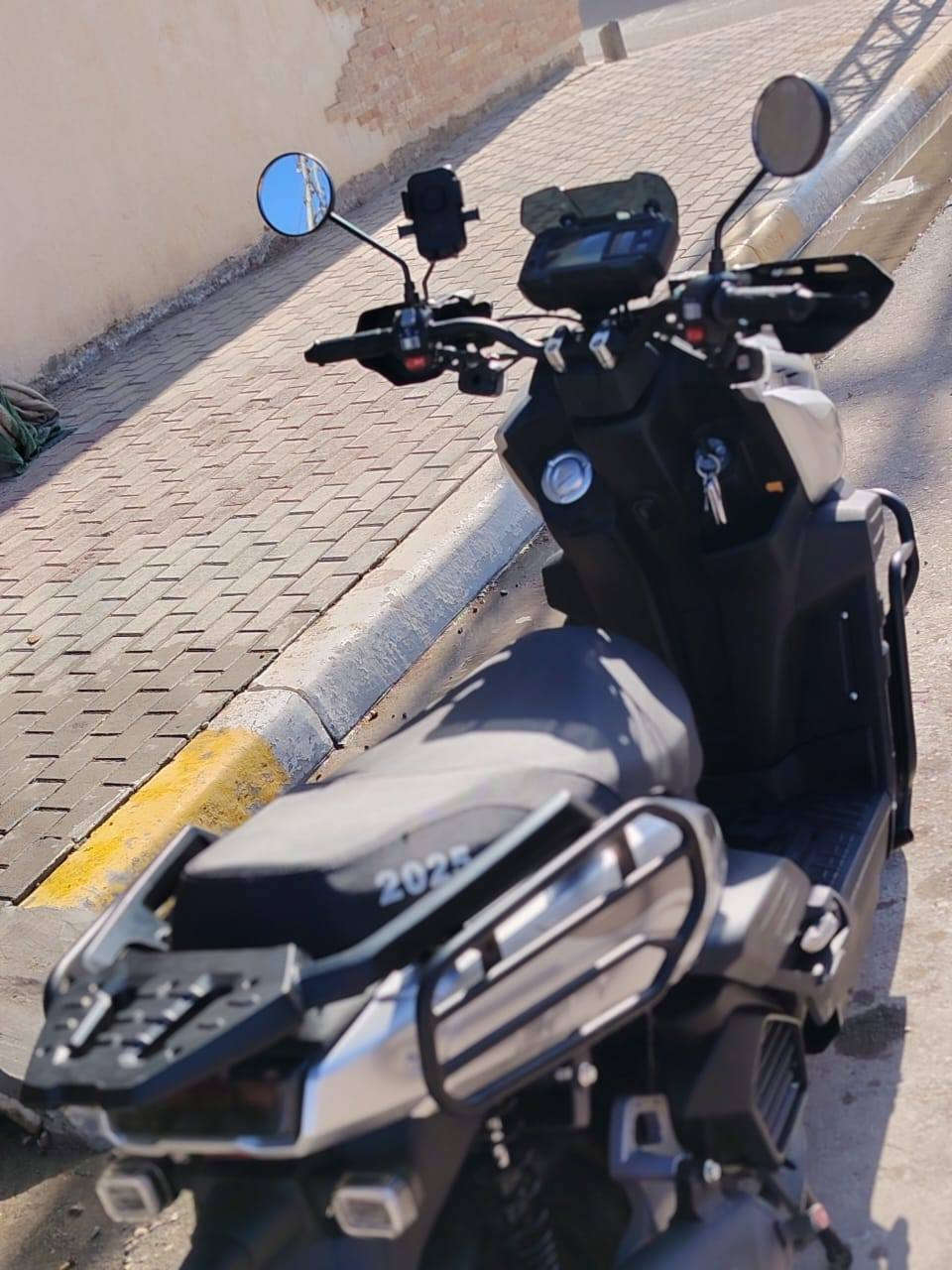 تانك موديل 2025 قبل 3 اشهر طلعته من معرض دراجه خير من الله وجديده 900 الف ومجال بسيط جدا الله شاهد ماخذه بمليون وربع بس صار عندي ضرف اريد ابيع ***********
