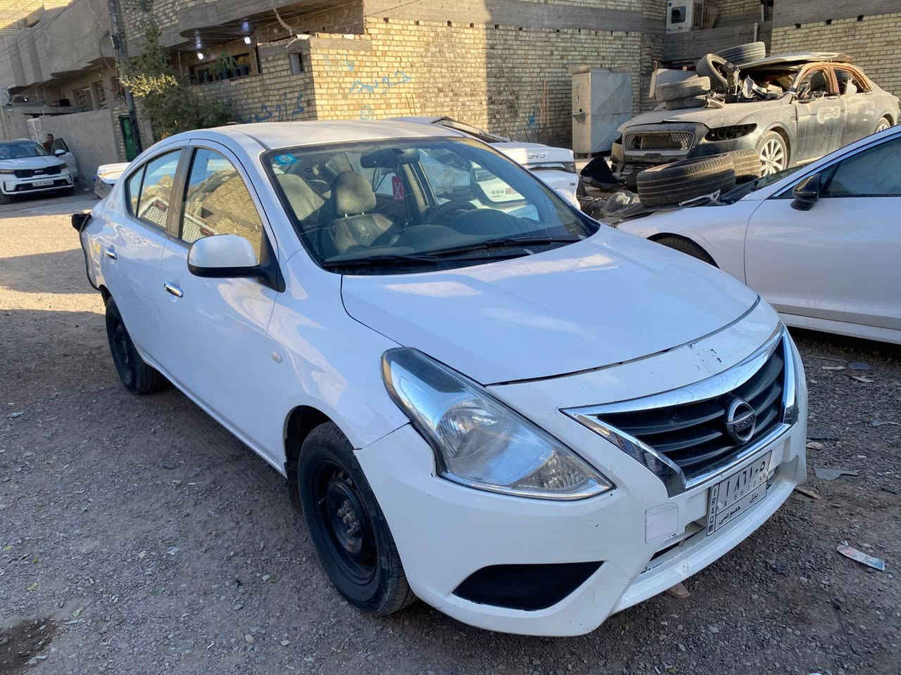 سلام عليكم خوان للبيع نيسان سني الفين 19رقم بابل تحويل مباشر شغاله تمشي تبريد ثلج متضره وبيع على وضعها عنوان بغداد حي النصر رقم الهاتف ***********
