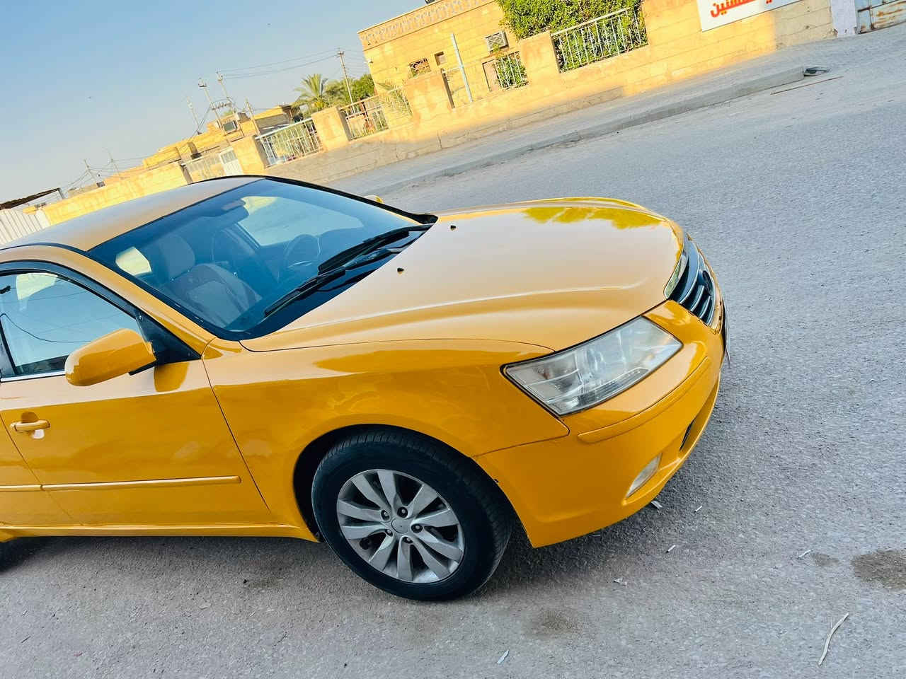 سلام عليكم سوناتا البيع موديل 2009 خليجي محرك 2400 حداديه جديده تخم تاير سنويه جديده تحويل مباشر سياره بيه عركجينه مبدله سعر ٦٠وبيه مجال رقمي *********** مكاني سماوه
