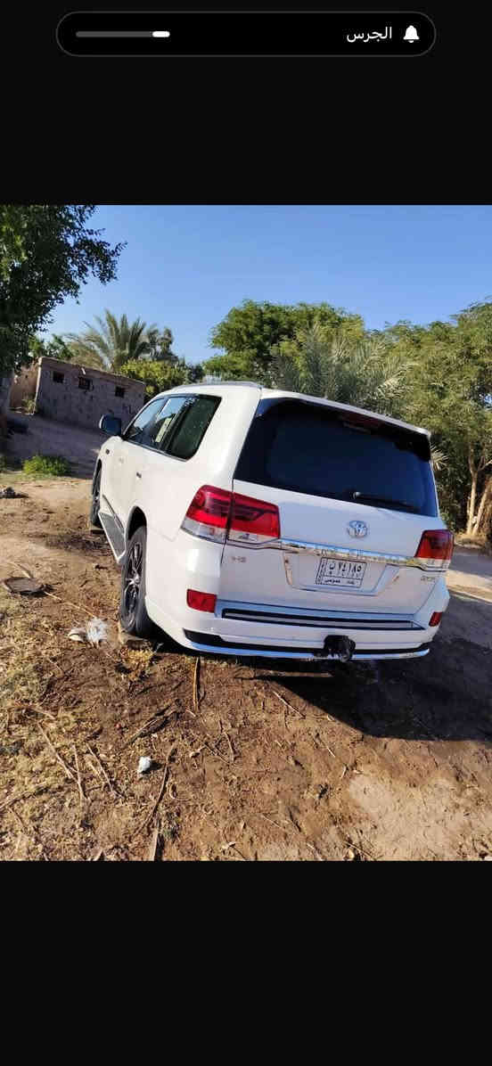 لاندكروز ٢٠١٤محدث 2021 جاهزة للأخير رقم بغداد تحديث داخل وخارج مكانها نجف  السعر 330ورقه وبيها مجال ومصبوغه عام  للتحديث ***********
