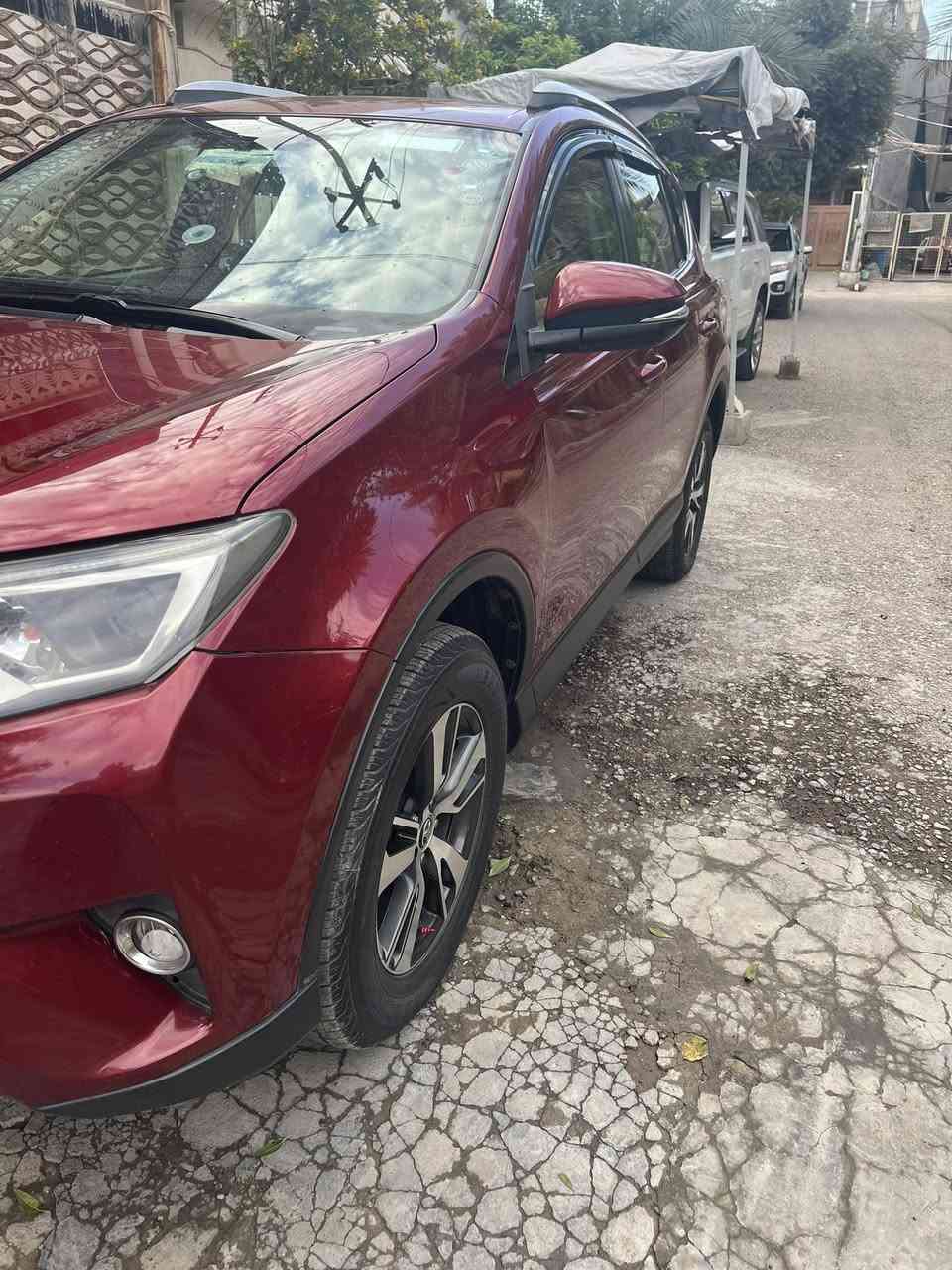 السلام عليكم
راف فور 2018 فئة ex خليجي ماشية 92000km مكفولة من الصبغ جاهزة من كل النواحي السعر 175$ عنواني ديالى 
الرقم للأستفسار***********
