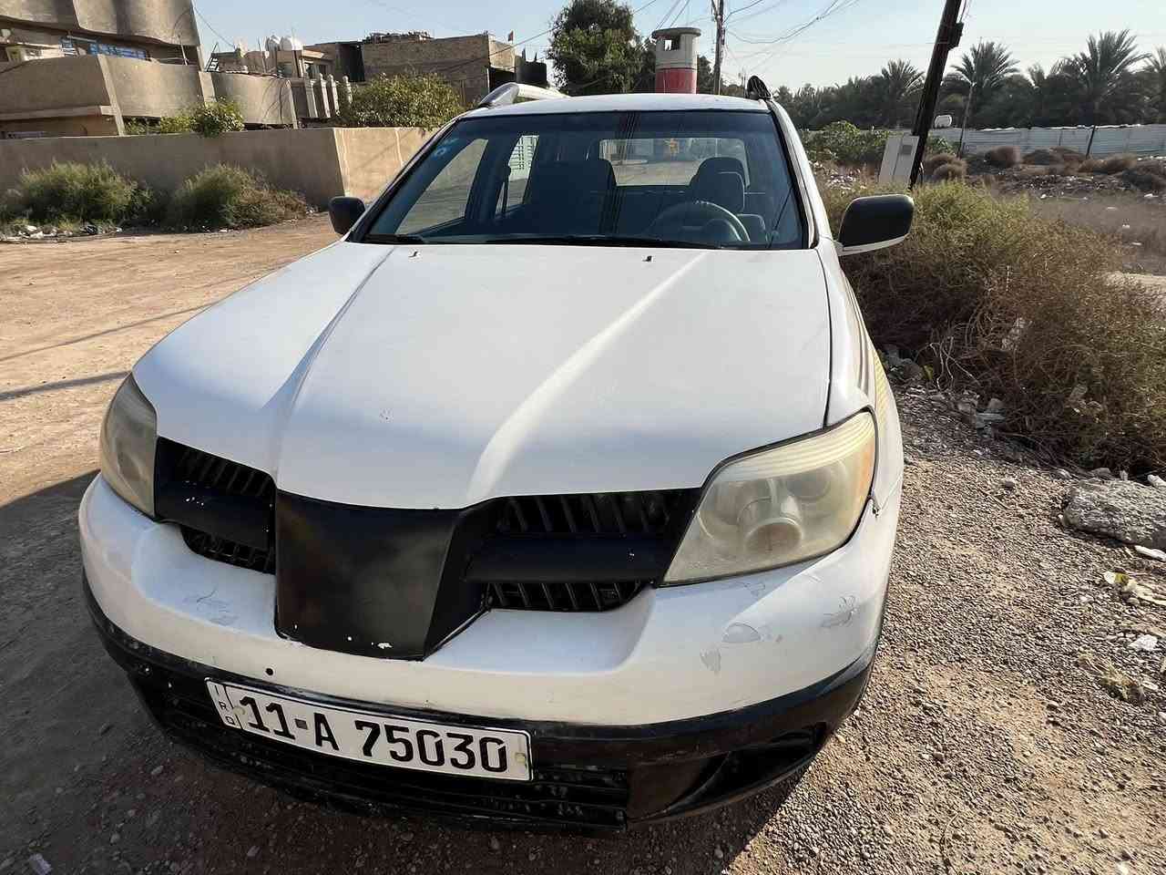 سلام عليكم ميسوبيشي  اوتلاندر  لبيع سعرها 55 ورقه او بيه مجال موديل 2006 بغداد زعفرانيه  رقم الهاتف   
***********
