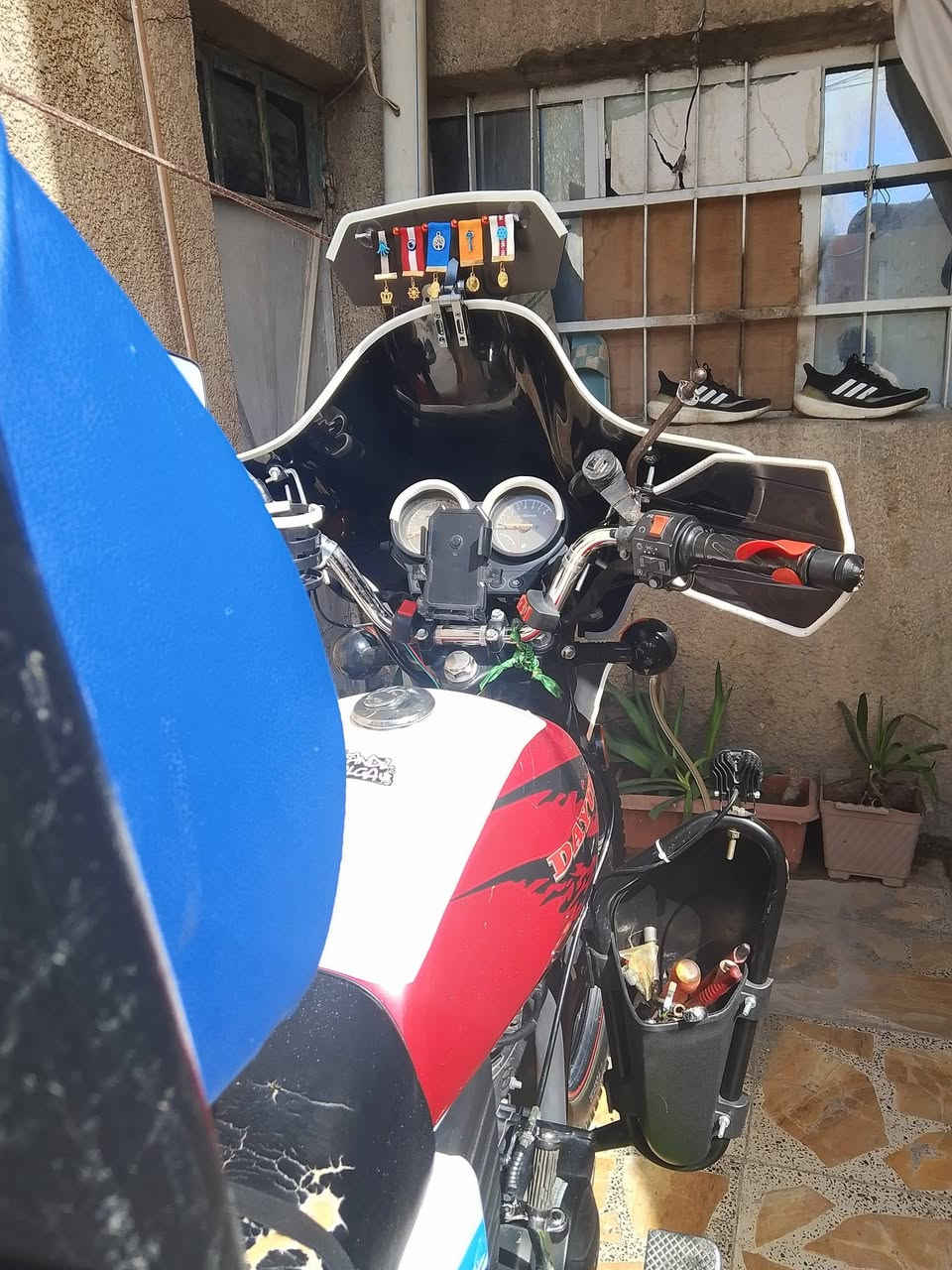 سلام عليكم دراجه دايوان موديل 22 كامله ما بيها  اي نقص درجة مكفوله 5اوراق لا نضوح لا تبخير خيره من الله  السعر هيه وعراضه 1400 بدون غراض 1100 قفل بكاني بغداد حي الجهاد رقمي ***********
