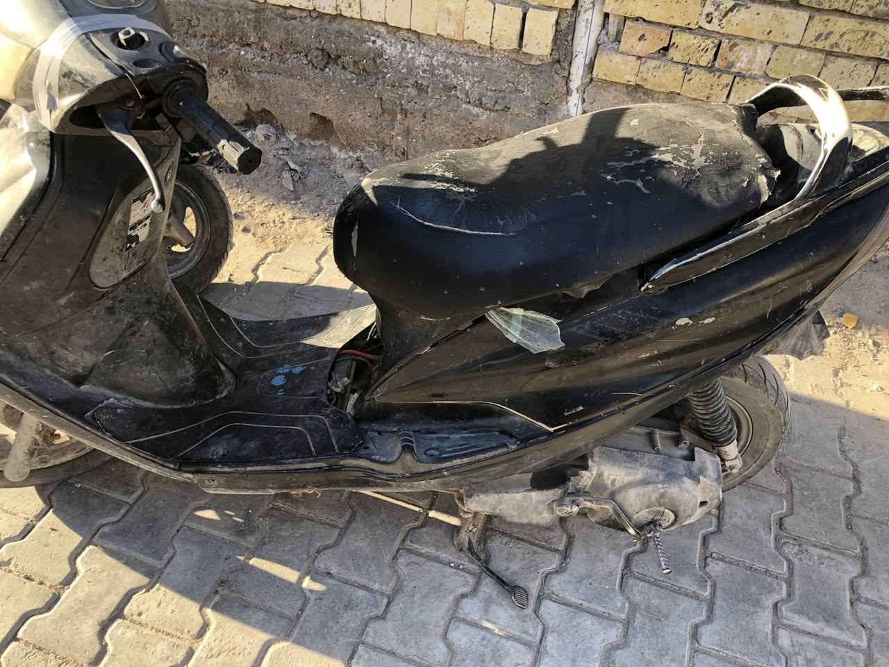 دراجه كوم حديد ثنينهن شغالات نواقص بصيطه بغداد الشعله مامتواجد ع نت ***********
