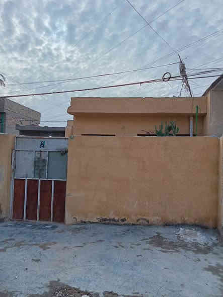 سلام عليكم عندي بيت للبيع تجاوز بيت منضم وشارع عريض مي ومجاري جيد كهرباء نعمه واير نت موجود وبيت جاهز نعمه  كاشي سقف صب   واستقبال ومطبخ وصاله جبير وغرفه نون البيت 80 متر جاهز المنطقه محترمه الناس الطيبه الامين الثانيه  السده الوله فرع موكب دماء الطف والشراي يتصل ويجي واني حاضر صاير بنص طابو وبي ورقه تمليك***********
