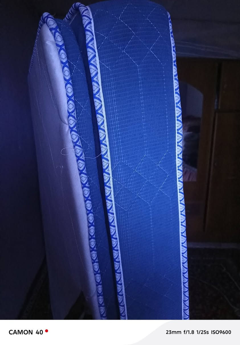 السلام عليكم غراض البيع دوشك طبي ميز تواليت ملاحقات غرفه ب125 دوشك بعده جديد ضقط عالي ومرجوحه تسكام الحجم الكبير ب85المرجوحه هيه دوشك مالته شراي يتصل ***********
