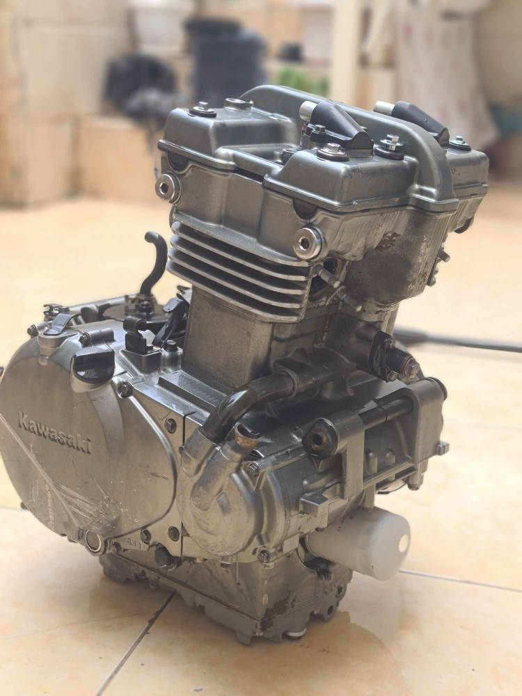 ‎ئەو مە کینەی Kawasaki بۆ فرۆشتن
500cc
دوو کۆلیلی لە گەڵەو کابریتەشی لە گەرە
سەروو بنیی کە پسە‎ أربيل, العراق


**إذا كنت صاحب هذا الإعلان وتريد حذفه لأي سبب، رجاءا أرسل رسالة إلى الدعم الفني**