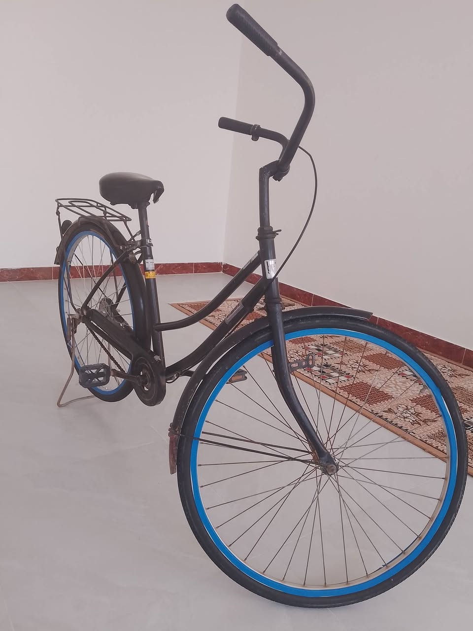 السلام عليكم ورحمه الله وبركاته 
بايسكل بناتي حجم 26 وسعره مناسب مكاني كوت حي الخضراء سعره 100 وبي مجال


**إذا كنت صاحب هذا الإعلان وتريد حذفه لأي سبب، رجاءا أرسل رسالة إلى الدعم الفني**