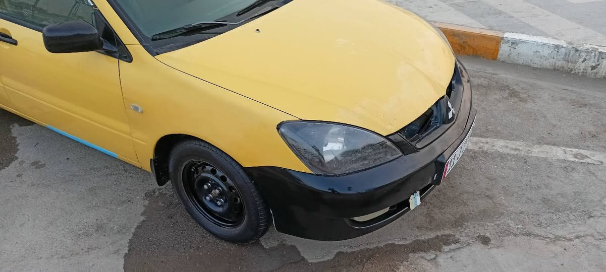 2010 السلام عليكم لانسر موديل 2010 رقم بغداد اريد مراوس كيا فورتي 10 11 اريد مراوس كيا***********
