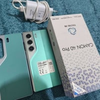تكنو كامون 40 برو • ٢٥٦ • زكة شاشة