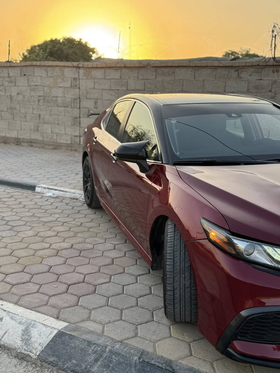 تيوتا كامري
Le
2019  
الحادث بنيد فقط + 3 قطع كلير من امريكا 
ويل TRD تخم تاير جديد 
جناح ودفيوزر TRD 
لايت TRD دعاميه اماميه TRD 
قماره مغلفه اسود 
مري باتمان اسود
دبل اكزوز 
رقم بغداد باسمي كير مكينه دواخل مكفوله 
سعرها 165 وبيها مجال مكاني كربلاء 
***********
