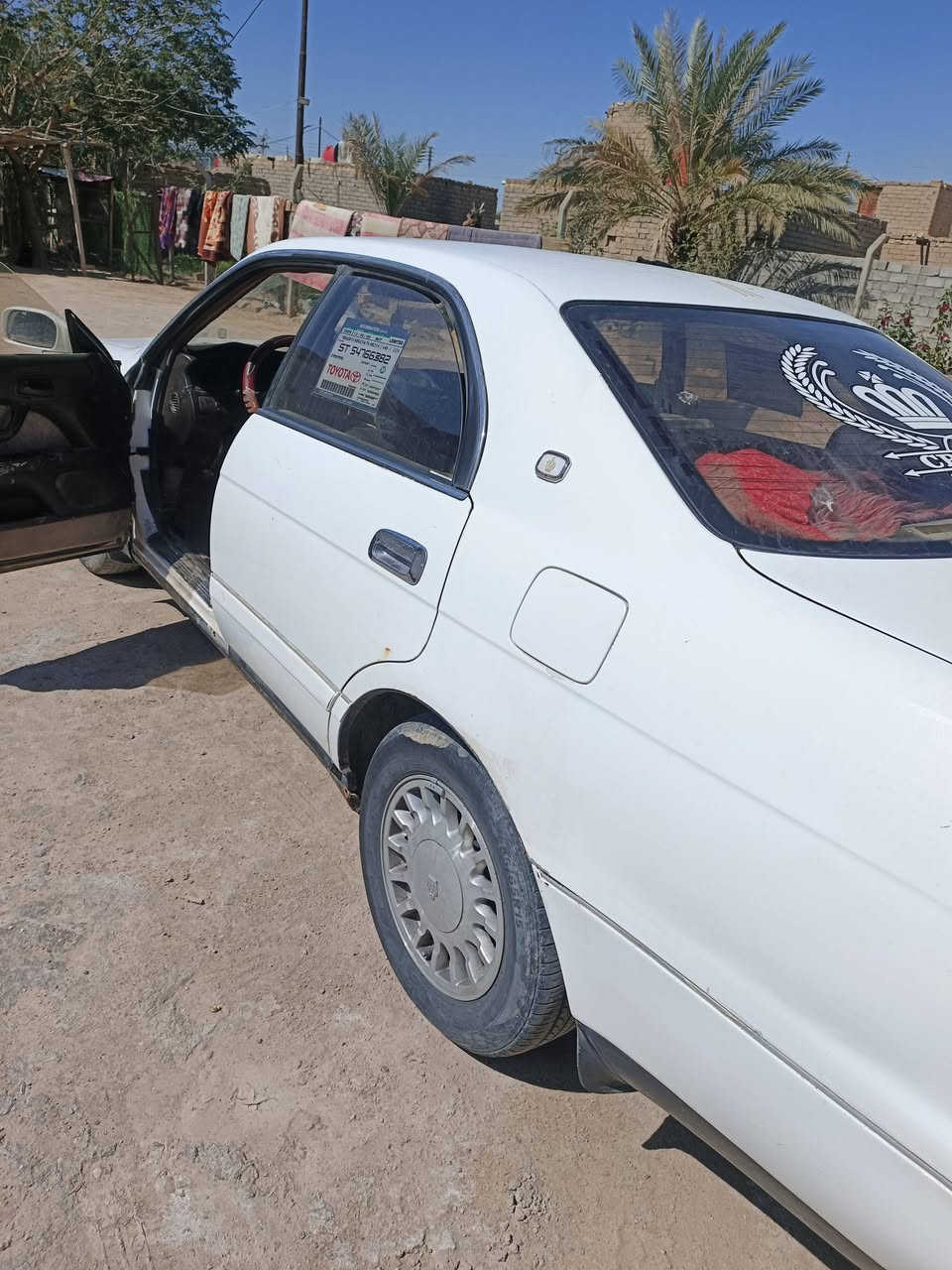 ***********
سلام عليكم 

تيوتا كراون1993

رقم بصره مجدد الغايت 2030 سياره بسمنا 

مكفوله من الكص ونقل الجثه والضربه والكلبه والتجيه والصبغ 

مكينه 2500

كير 

اكسل 

شاصي 

تخم تاير 

صدر

تبريد شغال ثلج. 

كهربائيات كلها شغاله 

غرفه جديده 

ترايها كلش حلو سياره حلوه مال جناي 

امشي 160

سعرها55 وبيها مجال مكان السياره القرنه
