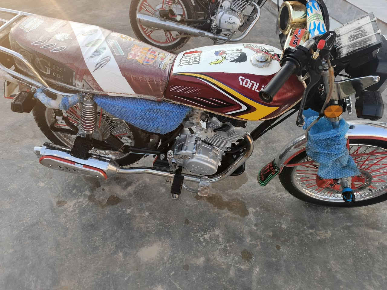 السلام عليكم
موطور للبيع موديل 2025 جديد صار أقل الشهر من شتريته 
شرط خمسه كير هندر مو سلف سويجات منفيس كل شيء جاهز والموطور بس شغل وامش السعر 775 وبي مجال للشراي العنوان الحويجه سوك الكبير الخاص مفتوح والرقم ***********
