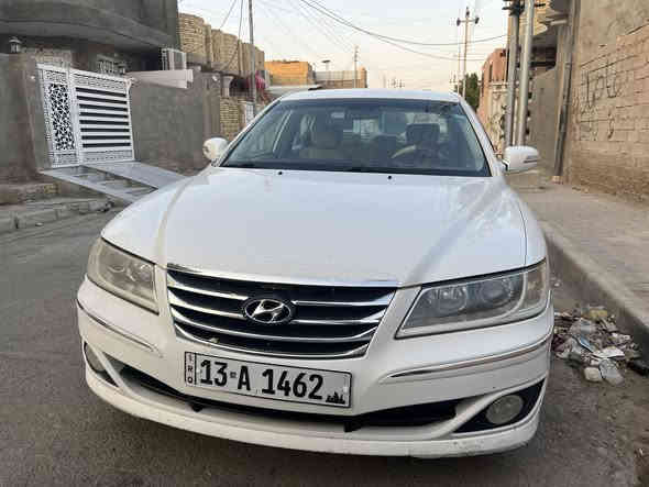 سلام عليكم سياره أزيره موديل 2011  رقمه بصره سياره  خليجي جديده بيه ضرر بس جاملغ امامي  مبدل باقي كفاله سونار موجود رقم  صاحب سياره 

‭0783 090 6849‬
