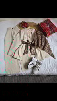 طقم نسائي • مقاسات ٣٨-٤٦ • توصيل