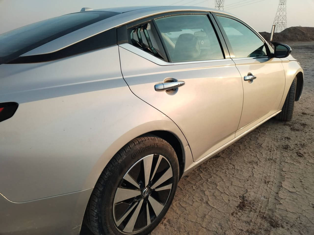 نيسان التيما موديل 20 فئة S رقم أربيل  بأسمي مواصفات الاس معروفه وصور الضرر مرفقه بالمنشور...والسعر150وبيها مجال  *********** رقم الهاتف.. عنوان ديالى
