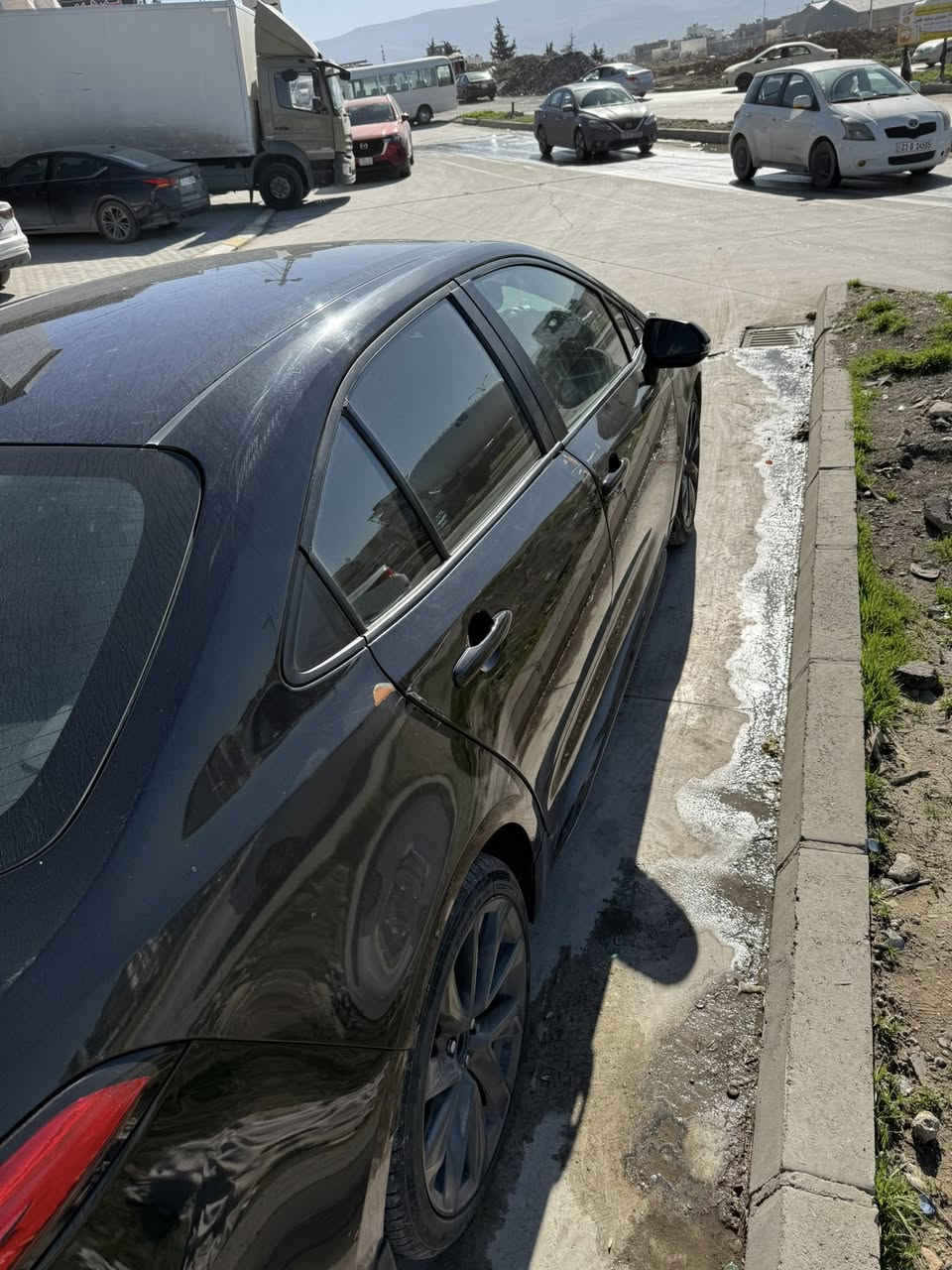 كورلا موديل 2023 وراد امريكي مواصفات ال Se بدون رقم حادث جاملغ ايسر وجزء من البنيد وشويه بارد ب الباب صفحة السكن ماشيه 22 مايل ورقم الشاصي مرفق مع الصور 
المكان صلاح الدين 
الرقم ***********
السعر 125 وبيه مجال السعر قابل لتفاوض
